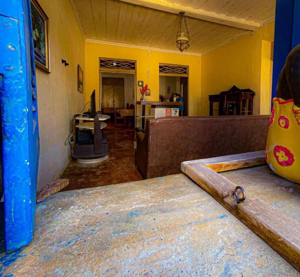 Casarao Dos Uchoa Hotel Guaramiranga Bagian luar foto