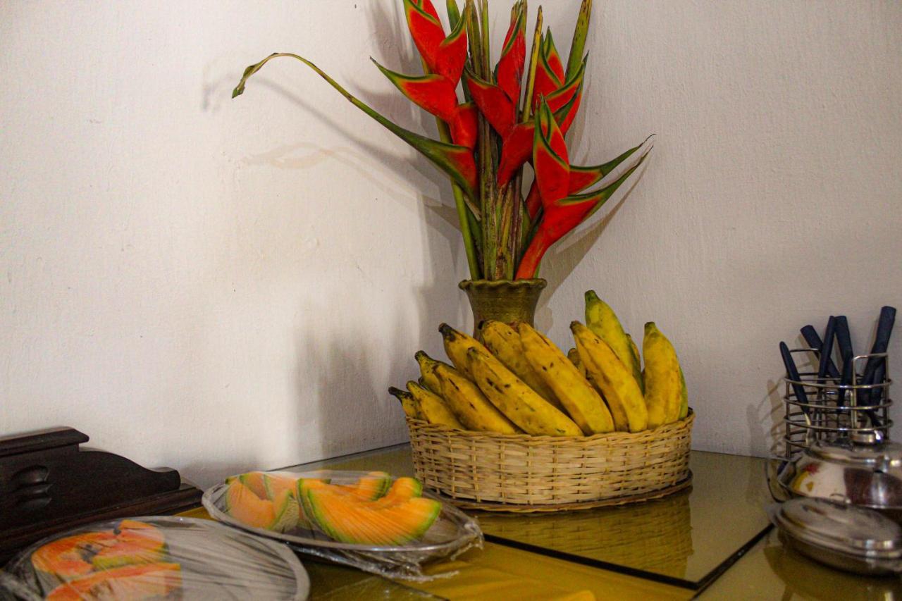 Casarao Dos Uchoa Hotel Guaramiranga Bagian luar foto
